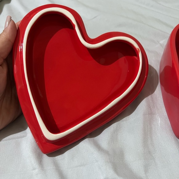 Brand new and never used Rae Dunn Love trinket/jewelry holder - Picture 5 of 6